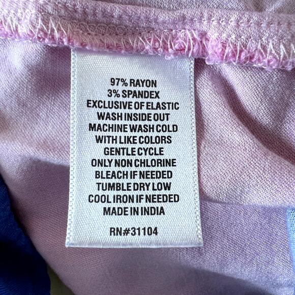 Crown & Ivy Striped 3/4 Length Sleeved V-neck Top Size XL - Picture 11 of 11